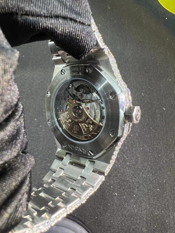 moissanite-audemars-piguet-royal-oak-15400